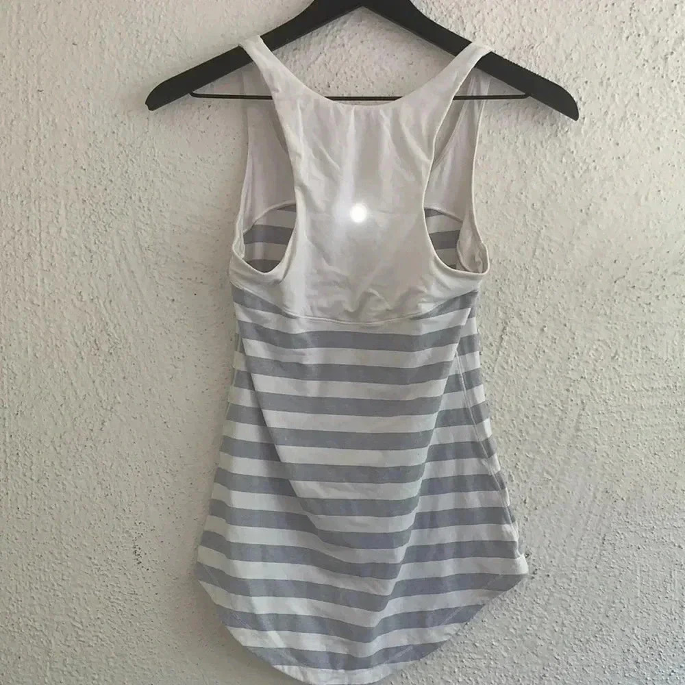 Lululemon Cream Gray Striped Yoga Tank Top Size 4 - Picture 6 of 9